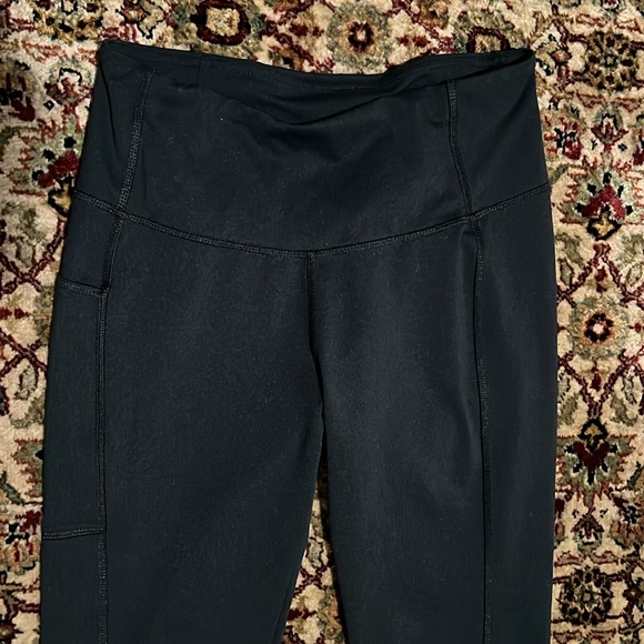 Columbia Women's Black Leggings Size Medium Side Pockets - Picture 2 of 4